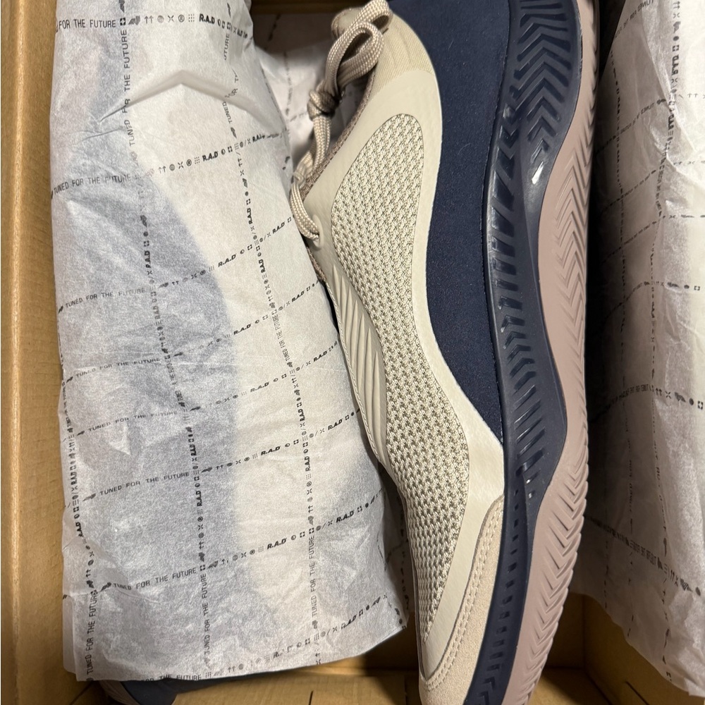 R.A.D One - V-1 dead stock men’s 13 BNIB